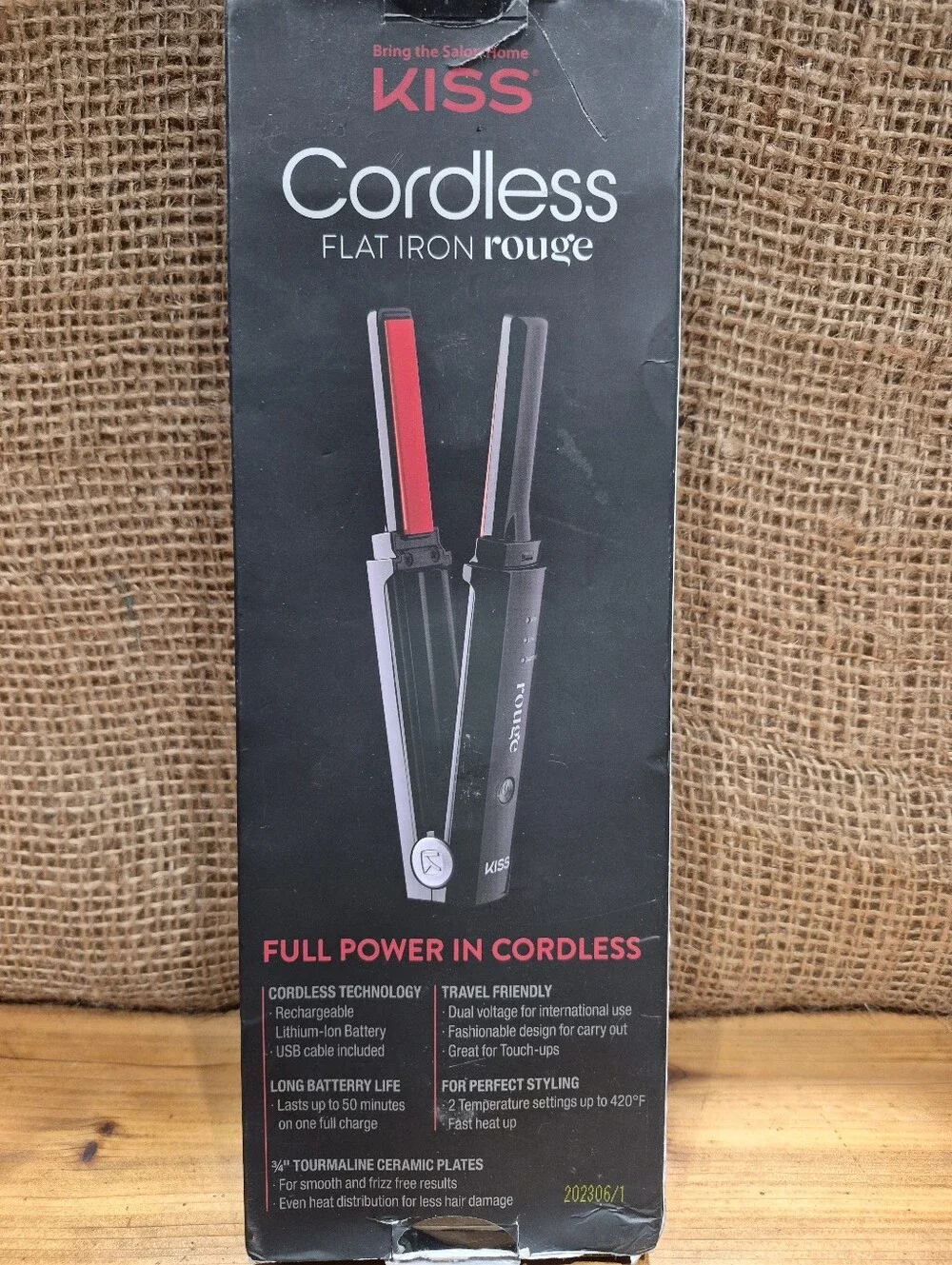 KISS Cordless Flat Iron Rouge in Red and Black NIB